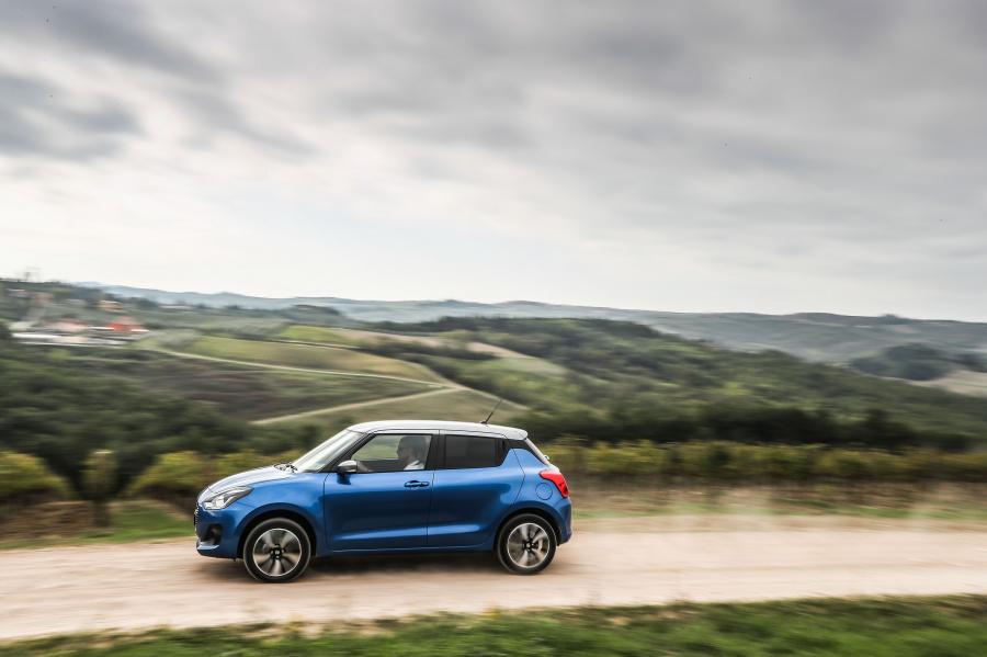  Suzuki Swift AllGrip 2017 года  (WW) (фото 6 из 40)